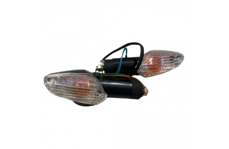 B4-INTERMITENTES DE HONDA INVICTA 150 PAR