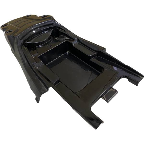 TAPA TRASERA CENTRAL / CUBRE FOCO TTX 150