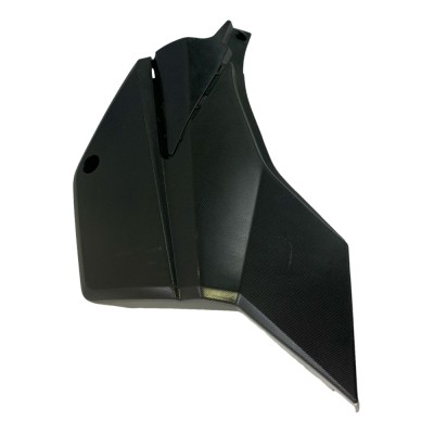 TAPA CUBRE BATERIA DERECHA TX 150 / TX 200 KEEWAY RAM