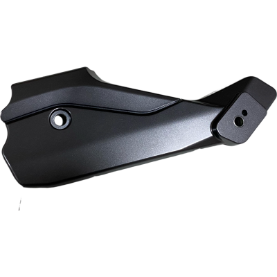 TAPA IZQUIERDA CUBRE SOPORTE PEDALIN TRASERO RKS 125 / 150 KEEWAY RENT