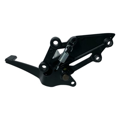 SOPORTE PEDALIN DERECHO ZX150R / R150 / R335 / ZX335R MOTORRAD VM SOPORTE PEDALIN DERECHO ZX150R / R150 / R335 / ZX335R MOTORRAD VM