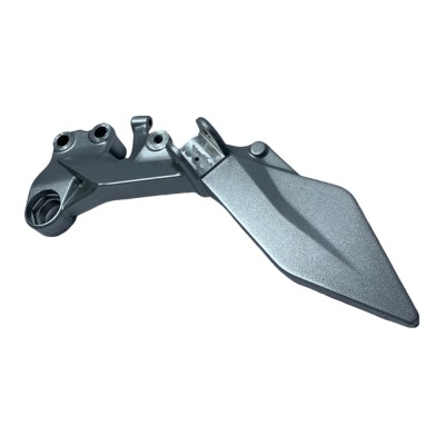 SOPORTE PEDALIN DELANTERO DERECHO DUKE 200 KTM MODELO VIEJO ORIGINAL CM
