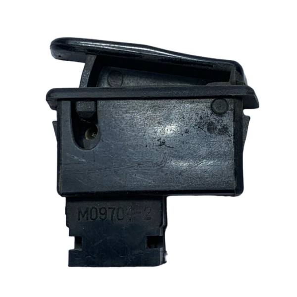 BOTONES DE COMANDOS ENCENDIDO/BOCINA/LUCES