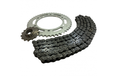 KIT TRANSMISION FZ 25 / FAZER 250 YAMAHA RIFFEL 46T/15Z KIT TRANSMISION FZ 25 / FAZER 250 YAMAHA RIFFEL 46T/15Z